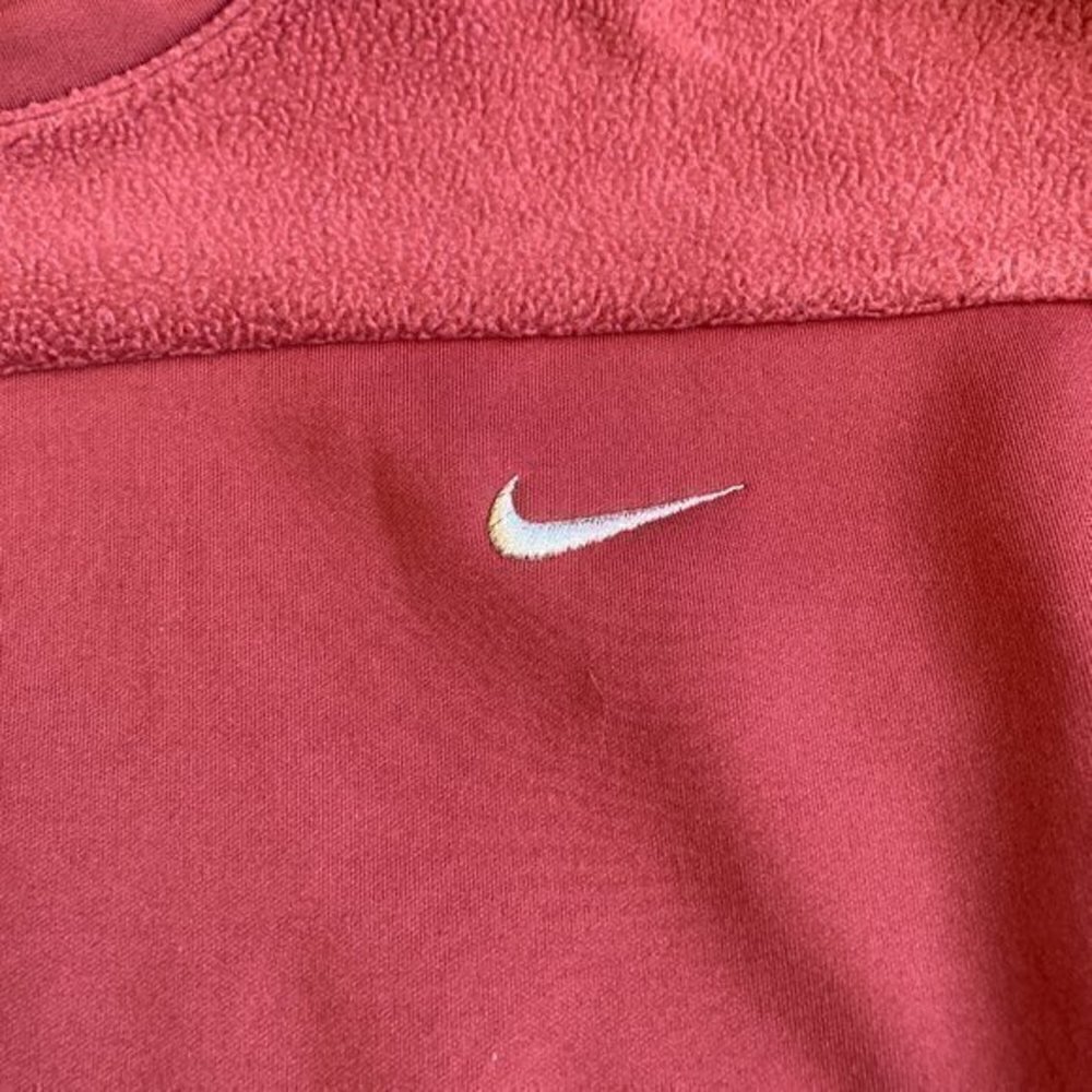 Nike Therma Icon Clash Fleece Crew Neck Pullover Red Sz XS - Picture 4 of 9